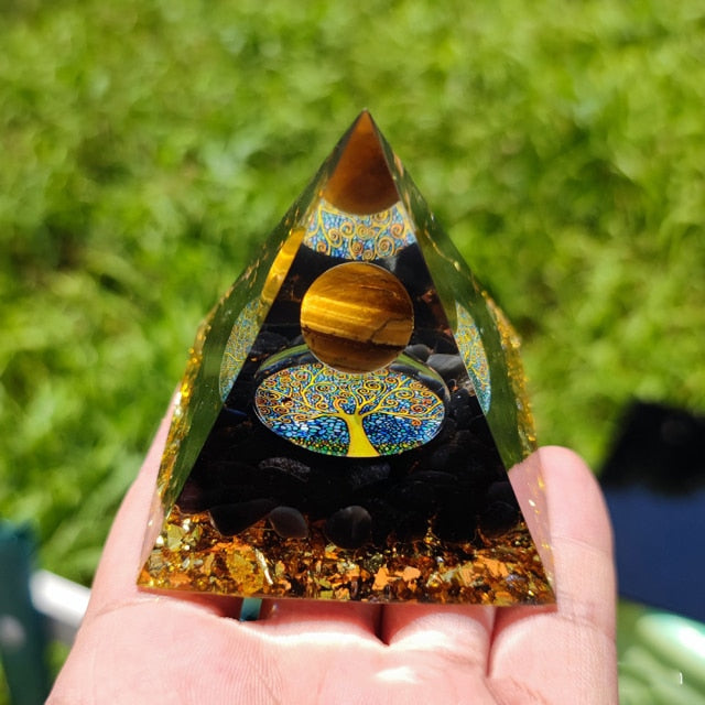 Energy Generator Orgonite Pyramid Healing Natural Crystal * - MoonlightMysticVibes.com