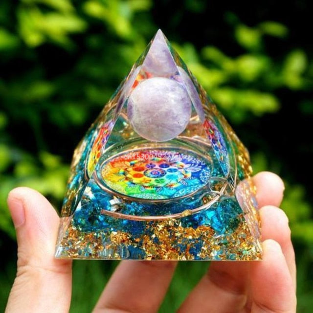 Tree of Life Orgonite Pyramid Mold Amethyst Peridot Healing Crystal - MoonlightMysticVibes.com