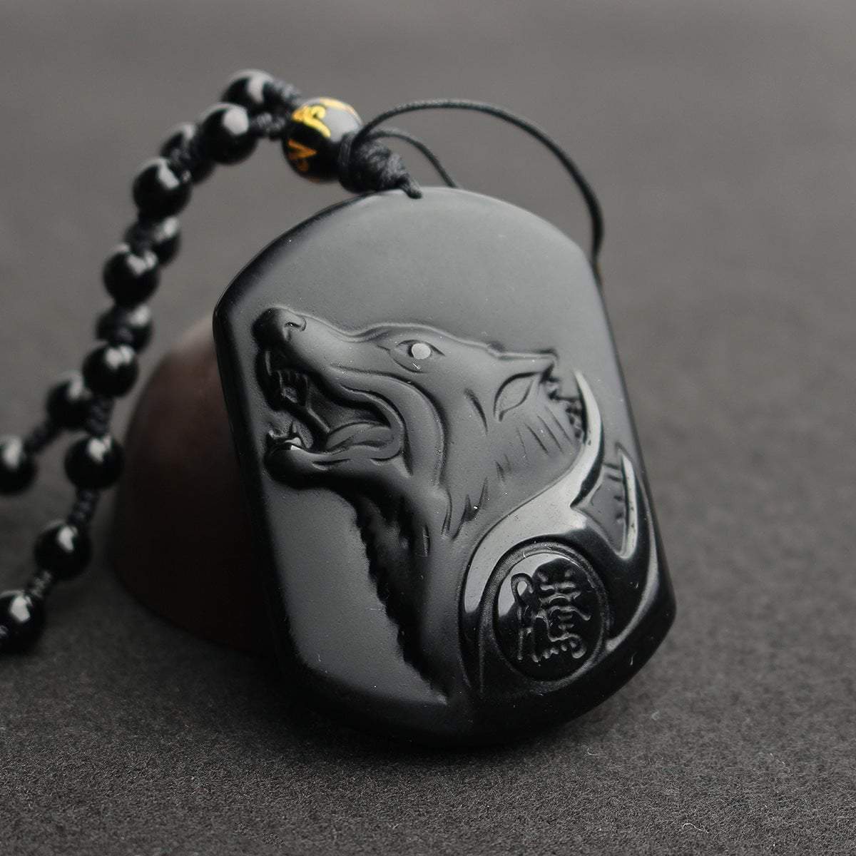 Wolf Pendent Black Obsidian * - MoonlightMysticVibes.com