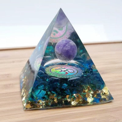 Tree of Life Orgonite Pyramid Mold Amethyst Peridot Healing Crystal - MoonlightMysticVibes.com